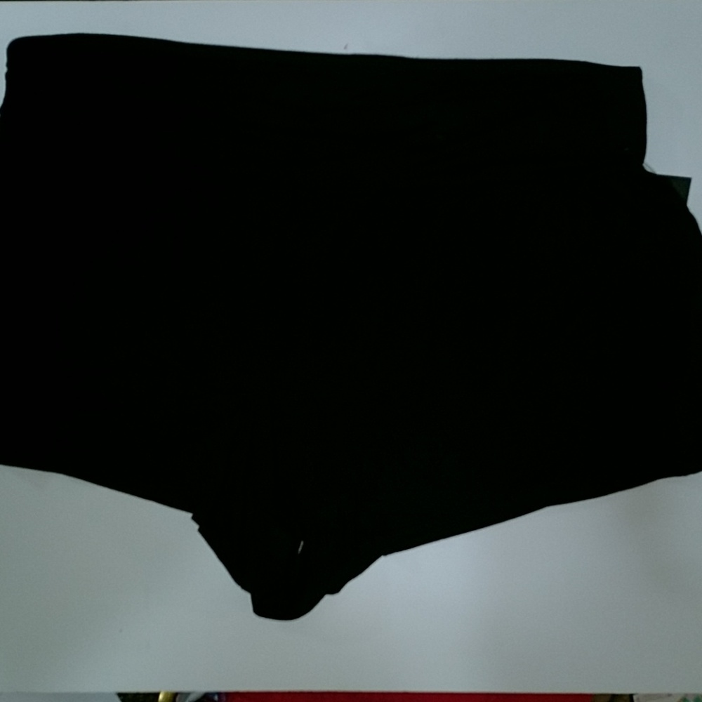 Black City Street shorts XL NWT